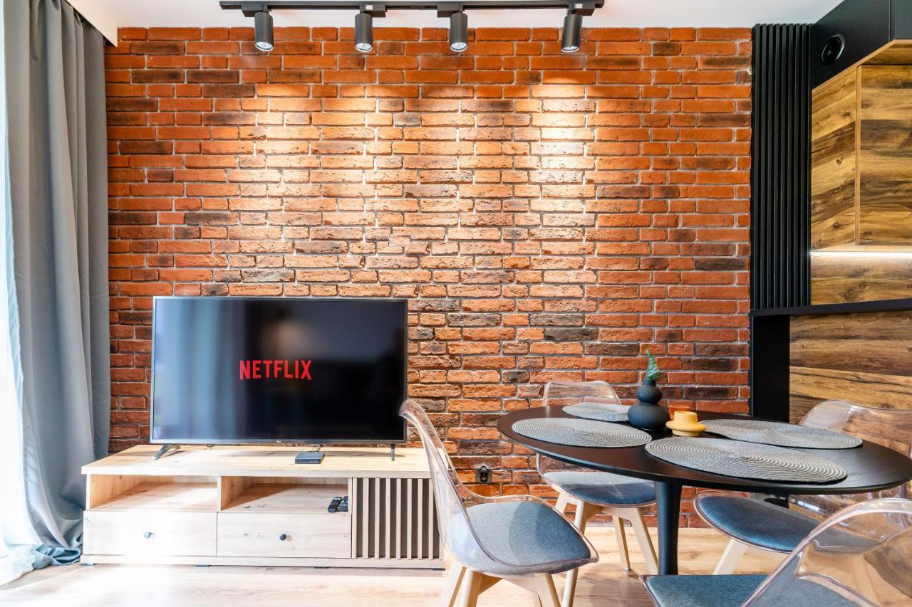 Loft Apart - Loft Nad Rzeka, Centrum, Parking, Winda, Netflix Илава Екстериор снимка